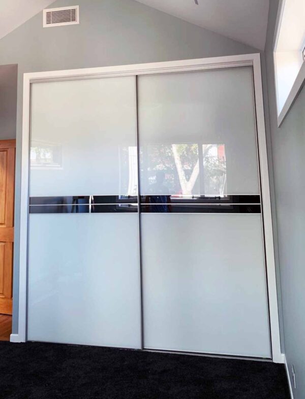 Wardrobe sliding door system