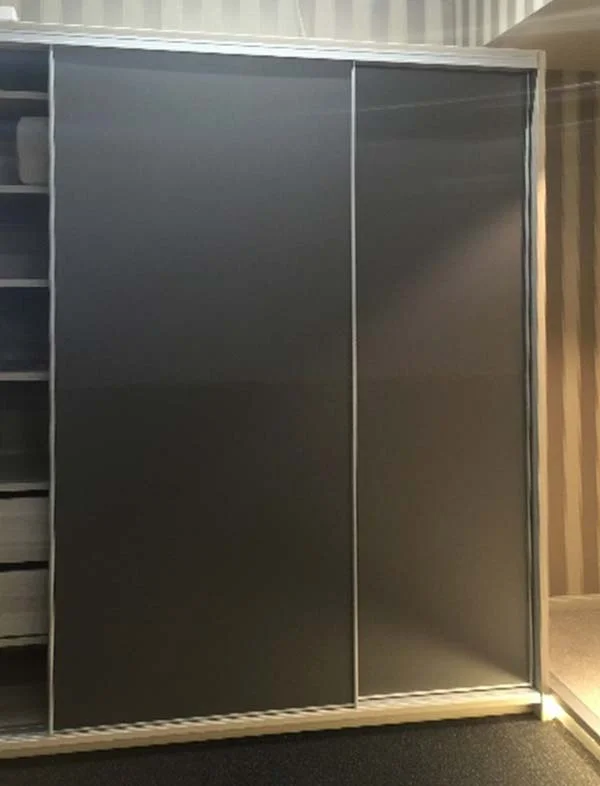 colour-melamine-sliding-door